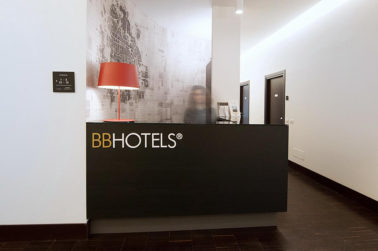 BB Hotels Aparthotel Desuite Milaan Buitenkant foto